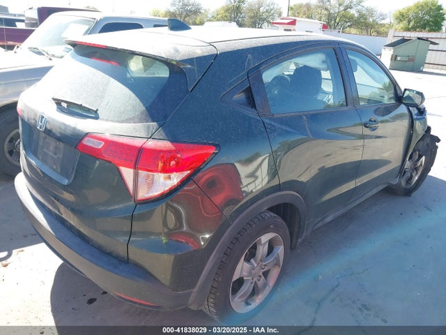 3CZRU5H32JG706501 Honda HR-V LX