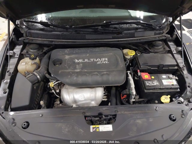 Chrysler 200 S 2016 1C3CCCBB4GN151123 Image 10