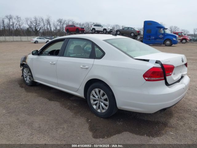 1VWAP7A33EC017587 Volkswagen Passat 2.5l Wolfsburg Edition