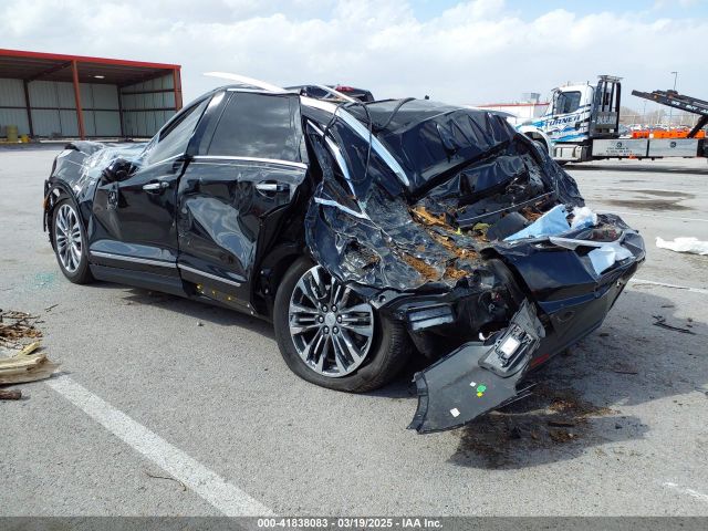 2017 CADILLAC XT5 1GYKNCRS2HZ117080 Photo 2
