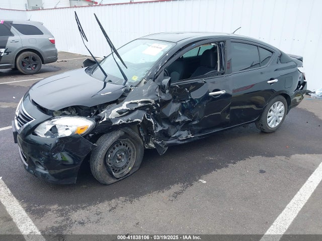 Nissan Versa 2014 3N1CN7AP7EK458253 Image 2