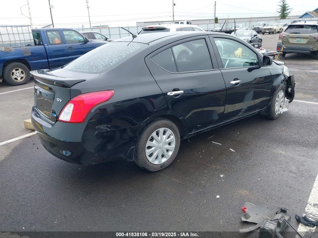 Nissan Versa 2014 3N1CN7AP7EK458253 Image 4