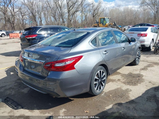 1N4AL3AP4JC230395 Nissan Altima 2.5 Sl
