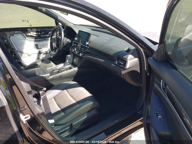 1HGCV1F34NA025394 Honda Accord Sport