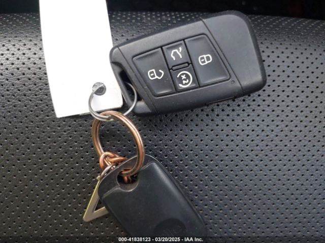 3VW6T7BU1KM194402 Volkswagen Jetta Gli 2.0t 35th Anniversary Edition/2.0t Autobahn/2.0t S