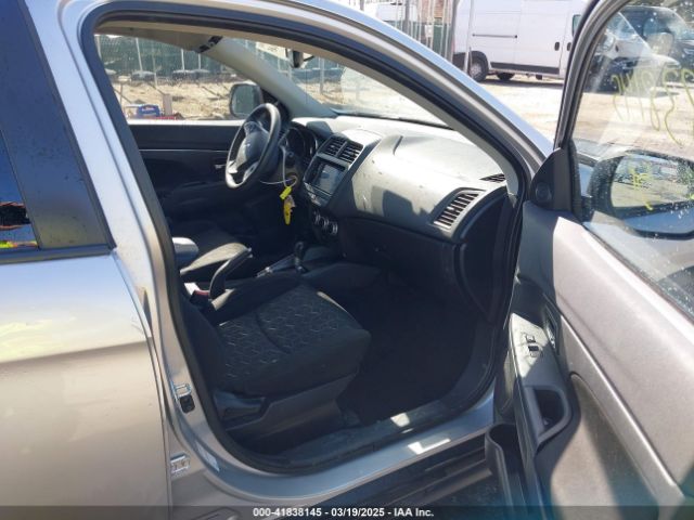 2022 MITSUBISHI OUTLANDER SPORT JA4APUAUXNU012367 Photo 4