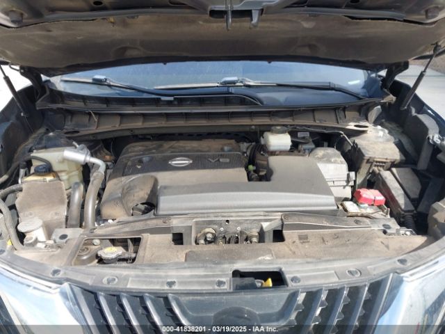 5N1AZ2MG5JN105131 Nissan MURANO SV