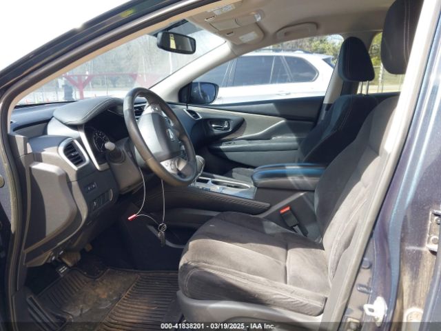 5N1AZ2MG5JN105131 Nissan MURANO SV