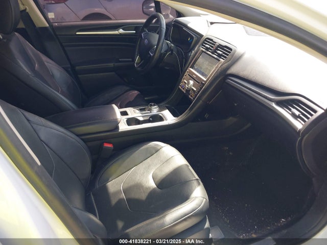 Ford Fusion Titanium 2020 3FA6P0D94LR151903 Image 5