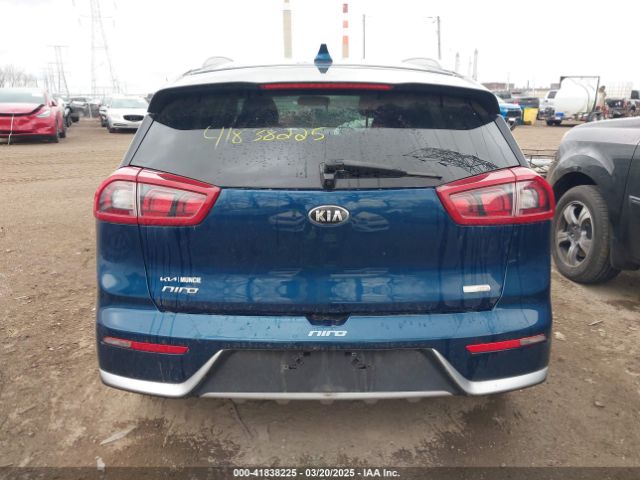 KNDCB3LC9H5087779 KIA NIRO LX