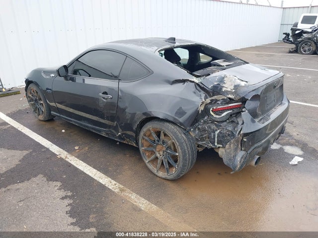 Scion FR-S 2015 JF1ZNAA16F9710455 Image 3