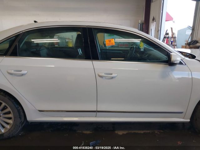 1VWBT7A35HC021645 Volkswagen Passat 1.8t Se