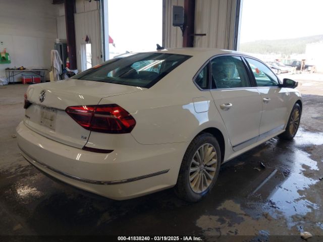 1VWBT7A35HC021645 Volkswagen Passat 1.8t Se