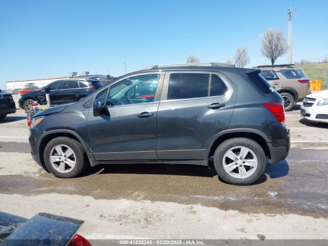 3GNCJLSB0HL268739 Chevrolet Trax Lt