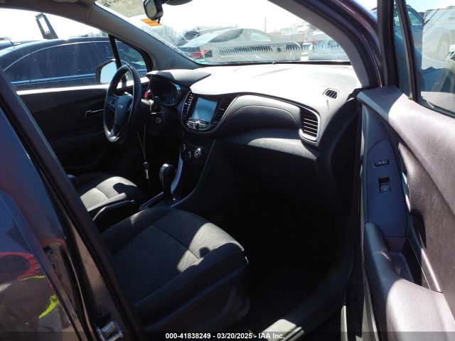3GNCJLSB0HL268739 Chevrolet Trax Lt