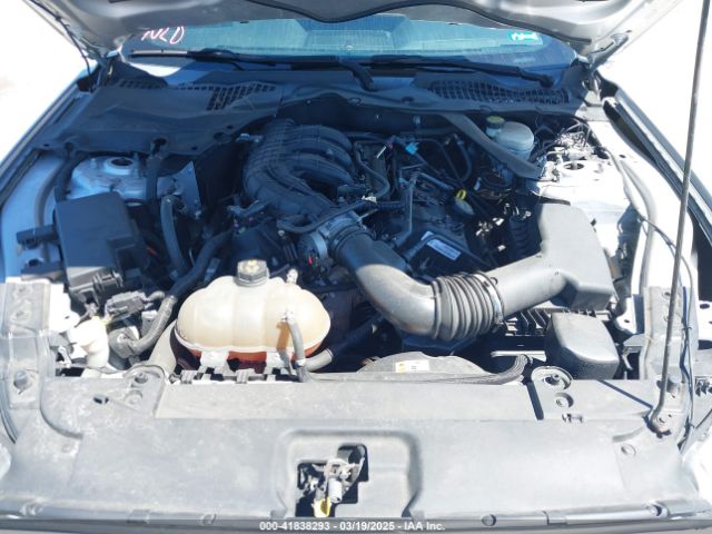 1FATP8EM9H5208725 Ford Mustang V6