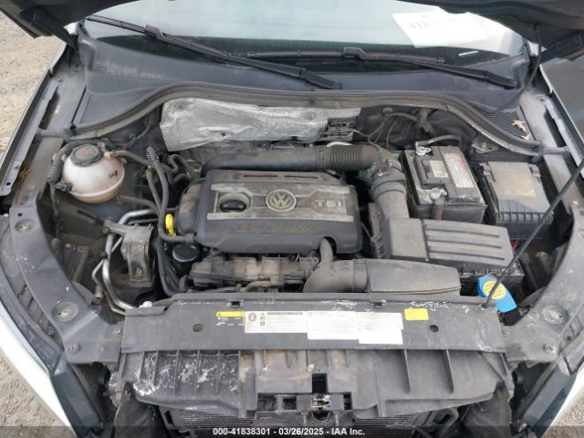 WVGBV7AX9HK049420 Volkswagen Tiguan 2.0t/2.0t S