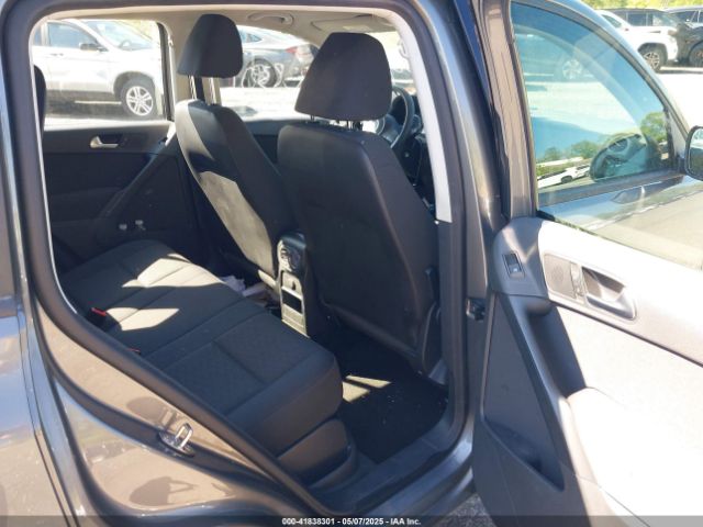 WVGBV7AX9HK049420 Volkswagen Tiguan 2.0t/2.0t S