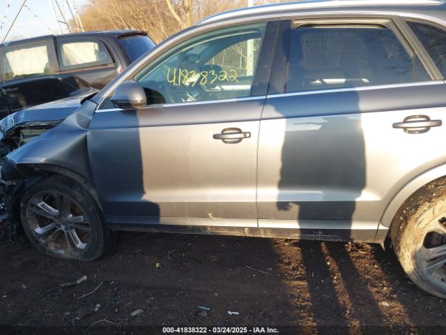 WA1EFCFS7FR006858 Audi Q3 2.0t Premium Plus