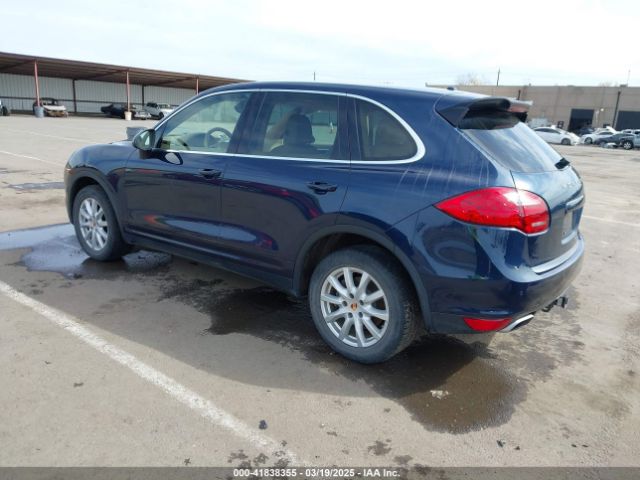 2013 PORSCHE CAYENNE WP1AA2A21DLA07832 Photo 2