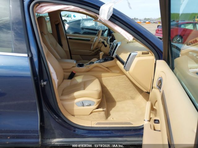 2013 PORSCHE CAYENNE WP1AA2A21DLA07832 Photo 4