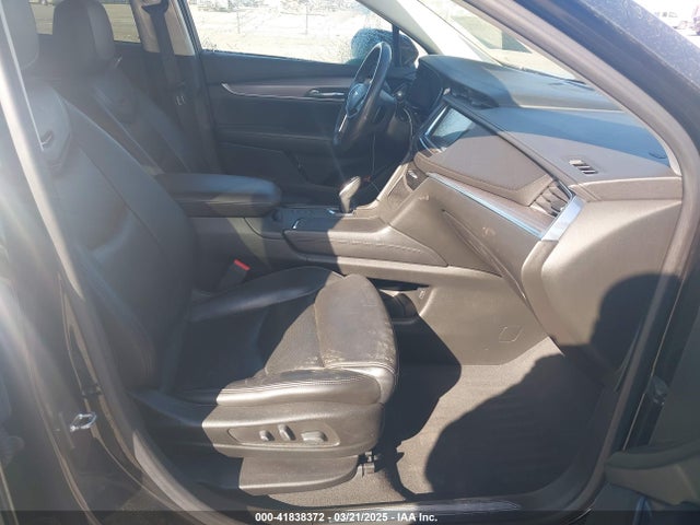2017 CADILLAC XT5 1GYKNDRS3HZ238321 Photo 4