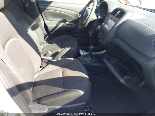 3N1CN7AP1KL828263 Nissan Versa 1.6 S+
