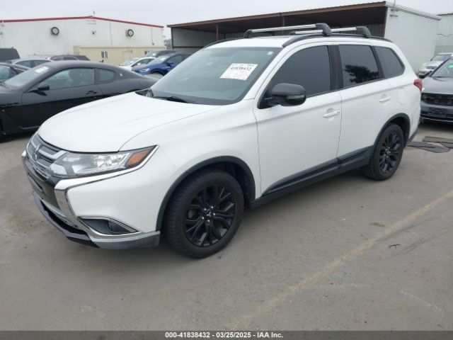 JA4AD3A35JZ060351 Mitsubishi Outlander Le