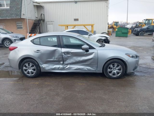 JM1BM1U77E1165829 Mazda Mazda3 I Sport