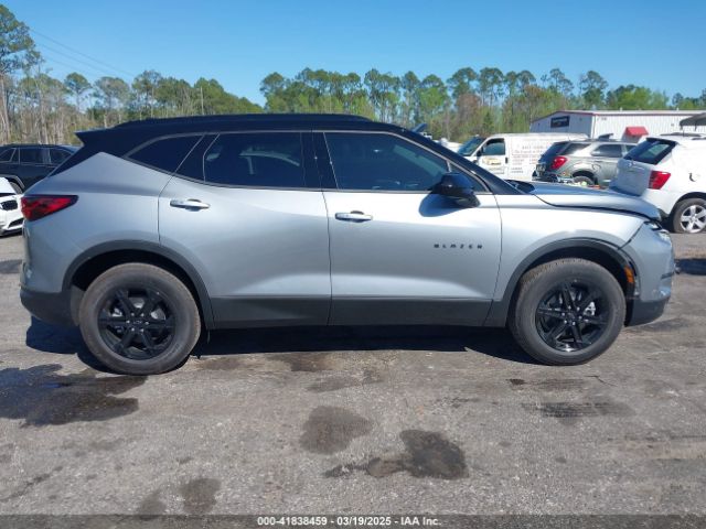 3GNKBCR43SS167613 Chevrolet Blazer Fwd 2lt