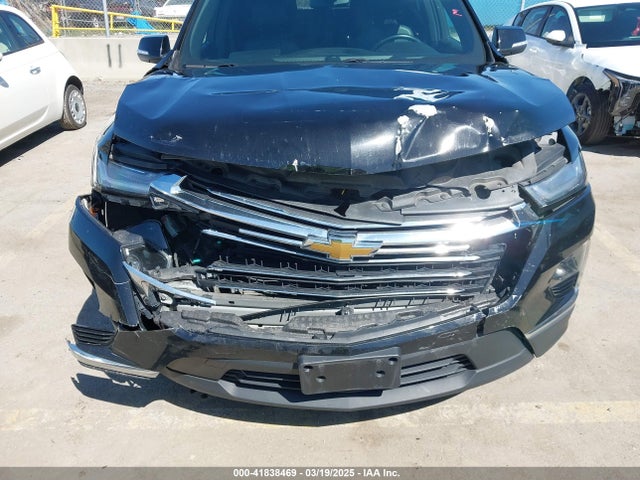 1GNEVHKW5NJ133935 Chevrolet lfy
