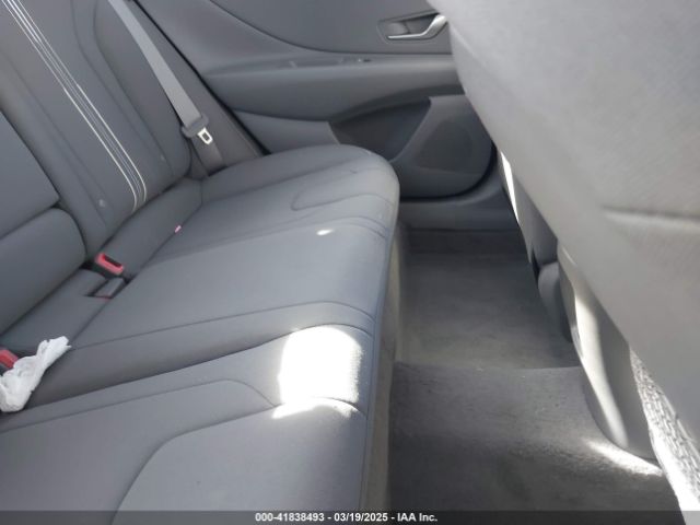 KMHLS4DG7RU807459 Hyundai ELANTRA SEL