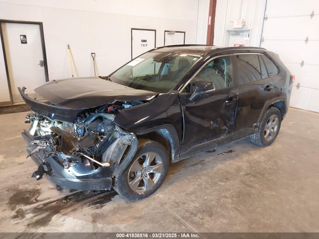 2T3RWRFV8NW129832 Toyota Rav4 Hybrid Xle