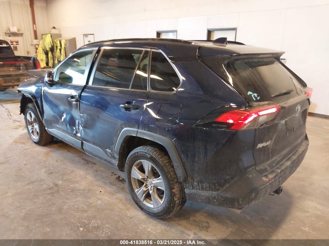 2T3RWRFV8NW129832 Toyota Rav4 Hybrid Xle