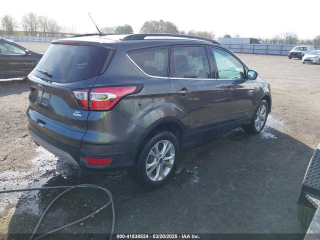 1FMCU0GD6HUE35387 Ford ESCAPE SE