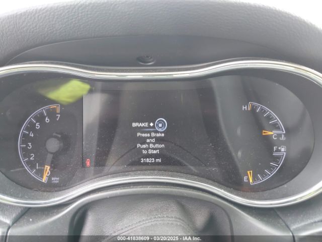 1C4RJFAG1NC175107 Jeep Grand Cherokee Wk Laredo E 4x4