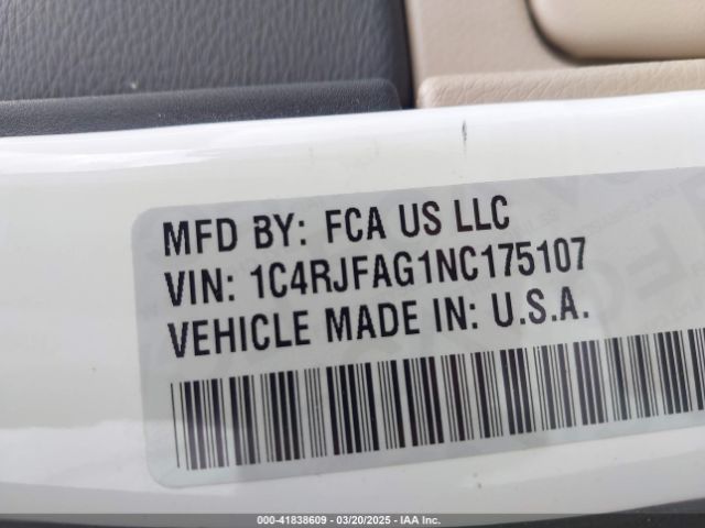 1C4RJFAG1NC175107 Jeep Grand Cherokee Wk Laredo E 4x4