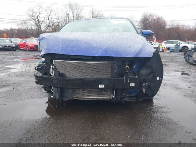 KMHLL4AG1PU557148 Hyundai ELANTRA SE