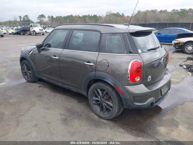 2012 MINI COOPER S COUNTRYMAN WMWZC3C52CWL87608 Photo 2