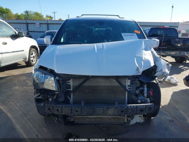 2C4RDGEG7KR565218 Dodge Grand Caravan Gt