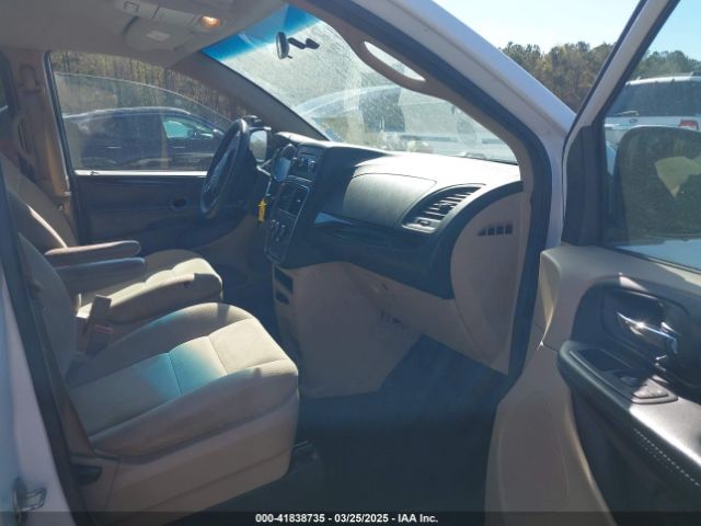 2C4RDGBG2GR114564 Dodge Grand Caravan Se
