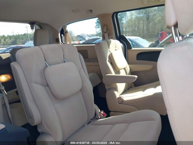 2C4RDGBG2GR114564 Dodge Grand Caravan Se