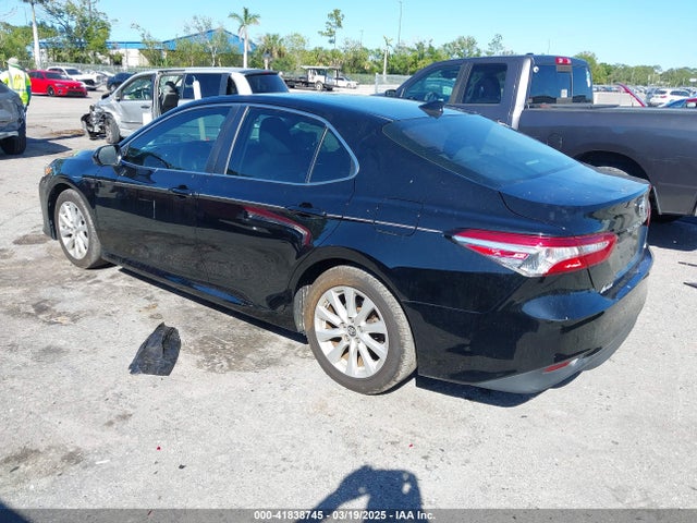 4T1B11HK2KU763808 Toyota CAMRY LE