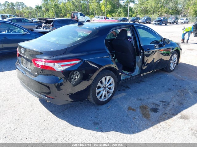 4T1B11HK2KU763808 Toyota CAMRY LE