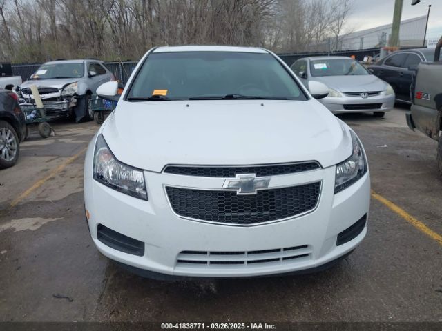 1G1P75SZ6E7185715 Chevrolet Cruze Diesel