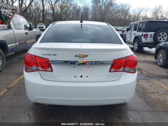 1G1P75SZ6E7185715 Chevrolet Cruze Diesel