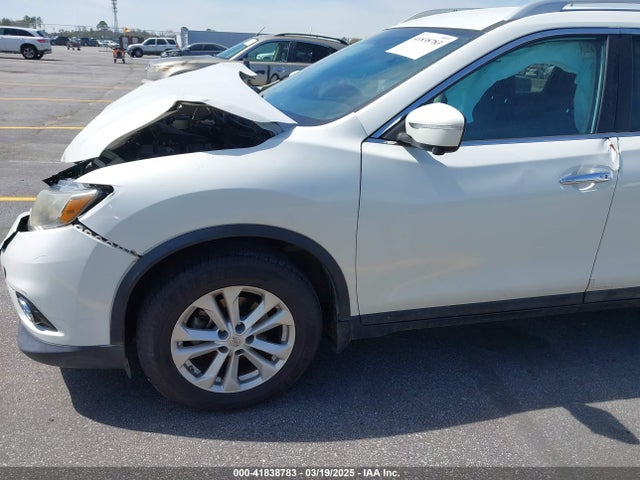 5N1AT2MT7EC833324 Nissan ROGUE SV