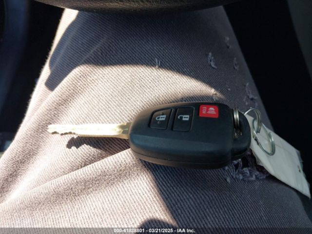 7MUAAAAG1RV101003 Toyota Corolla Cross L