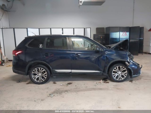 JA4AZ3A3XGZ039201 Mitsubishi Outlander Es