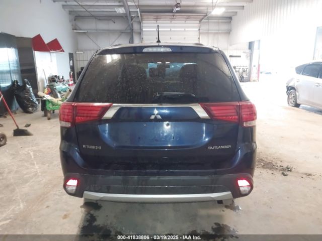 JA4AZ3A3XGZ039201 Mitsubishi Outlander Es